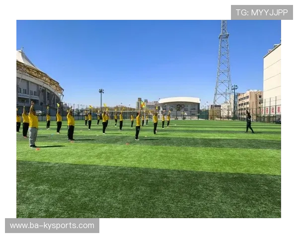 全国青少年足球裁判员“技能+理论”双提升，行业执裁水平不断提高